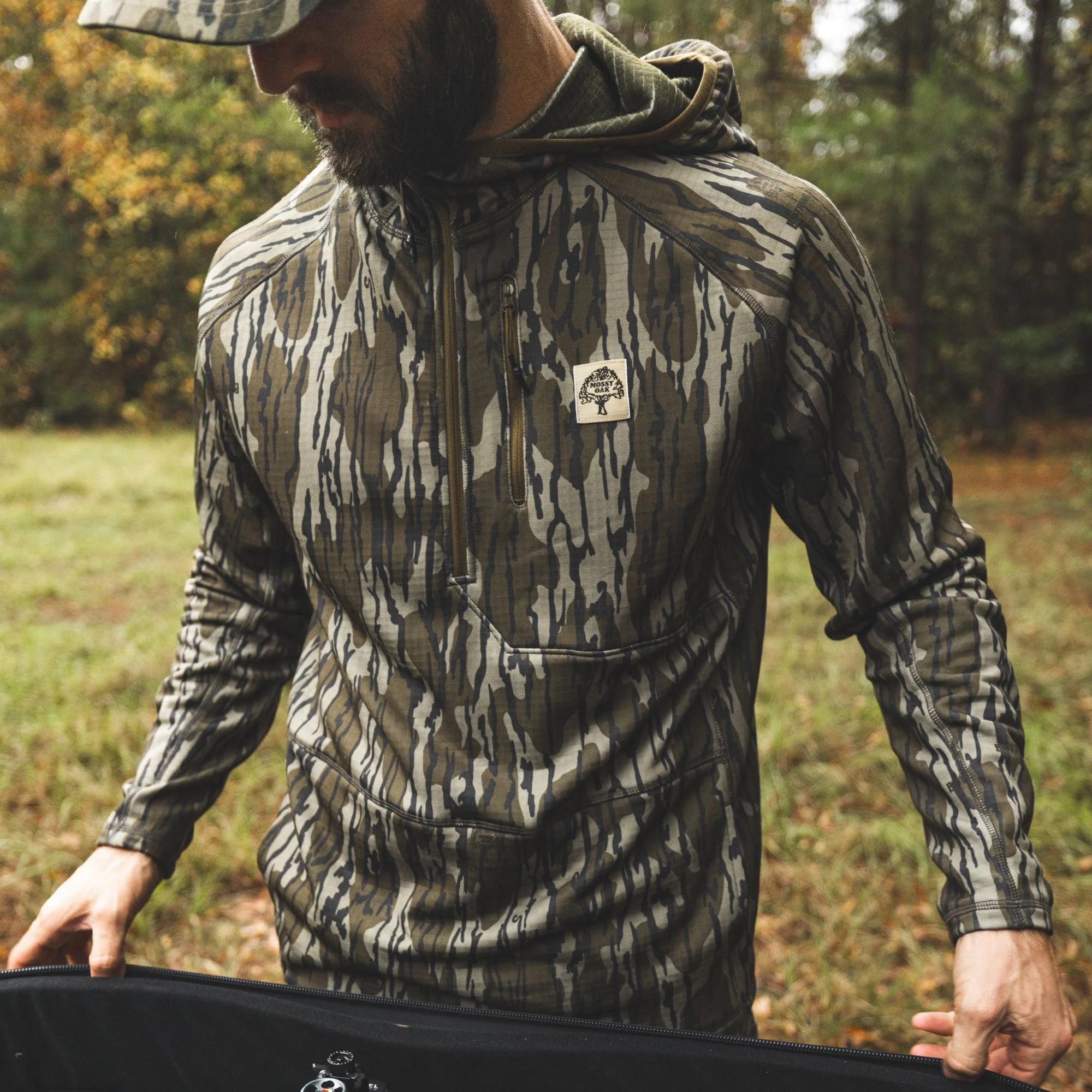 Woodsman Grid Fleece 1/4 Zip Hoodie - Image 3